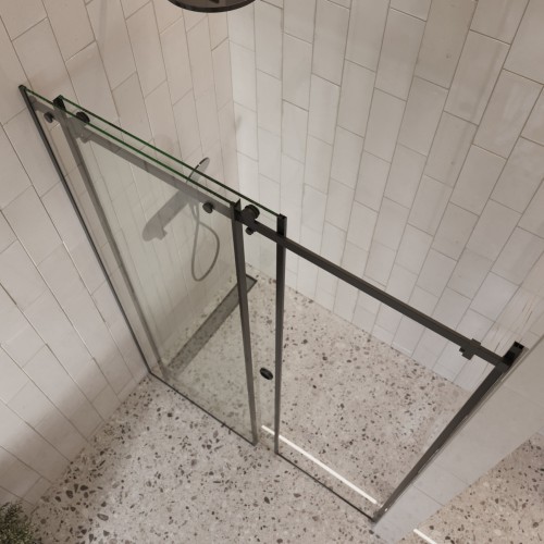 Душевое ограждение в нишу раздвижное  BEN_501_BL_C_1950x1200