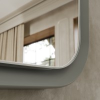 Зеркало Aura в стиле МидСечури 980х520 RAL 7035 (серый)